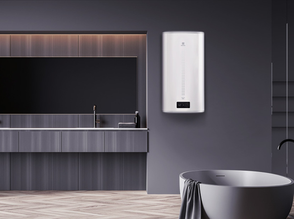 Водонагреватель Electrolux Major 100  EWH LZR 3